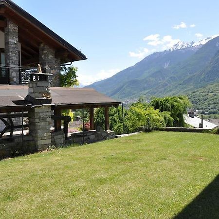 Villa La Tour Nus Exterior photo
